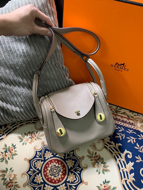 エルメス バッグ 激安背面デザイン